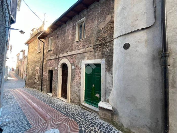 Casa trilocale in vendita in Via marcantonio ridolfi, Centro, Morolo