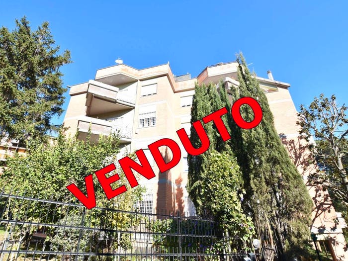 Appartamento monolocale in vendita in Via Santa Giovanna Elisabetta, Cassia San Godenzo, Roma