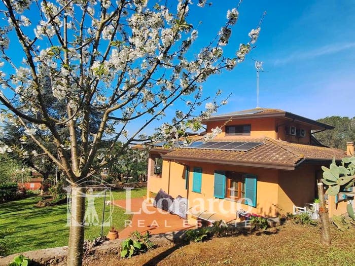 Casa con 6 locali in vendita in piano di mommio, Piano di Mommio, Massarosa
