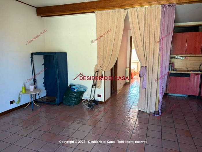Appartamento quadrilocale in vendita in Via Pietragrossa, Centro, Cefalù