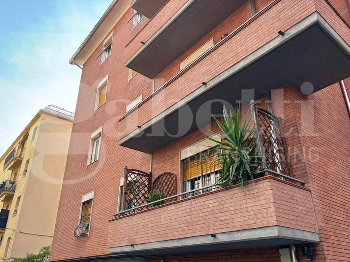 Appartamento quadrilocale in vendita in Via Zarotto, Stadio Cittadella, Parma