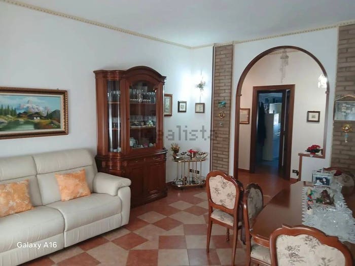 Appartamento con 5 locali in vendita in Centro, Casteggio