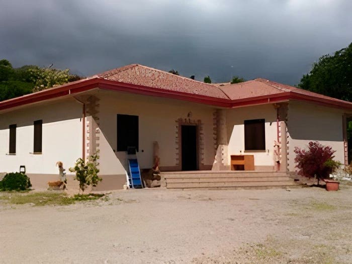 Casa con 5 locali in vendita in Contrada Fruscetto Luzzi CS Italia, Fosso D'olmo, Luzzi