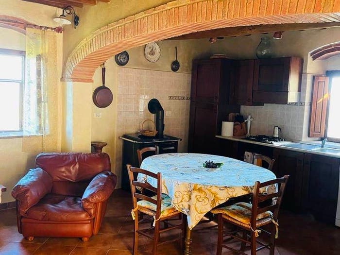 Appartamento bilocale in vendita in Montecatini Val di Cecina