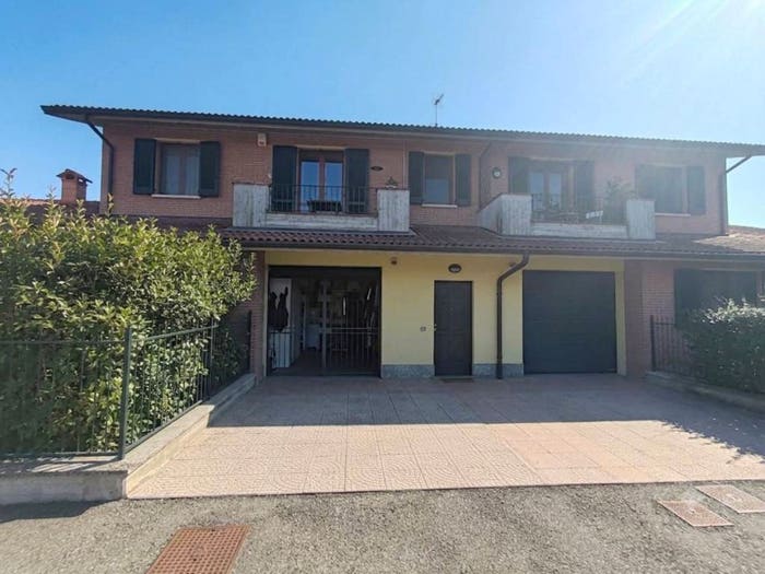 Appartamento trilocale in vendita in Via Po, Centro, Travacò Siccomario