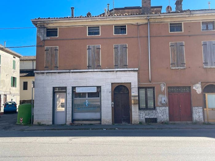 Casa con 6 locali in vendita in Via Emilia Ovest, San Pancrazio, Parma