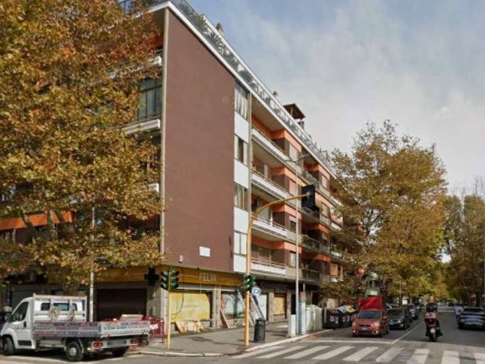 Appartamento trilocale in vendita in corso Duca di Genova, Ostia Ponente, Roma