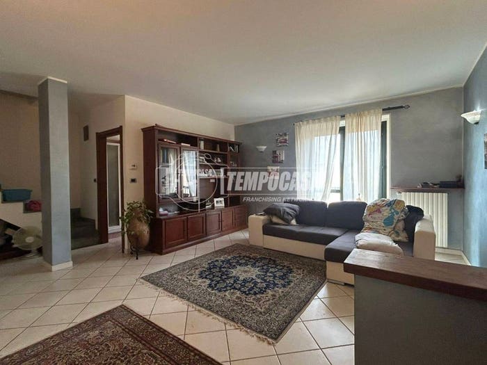 Appartamento con 5 locali in vendita in Via IV novembre, Avigliana