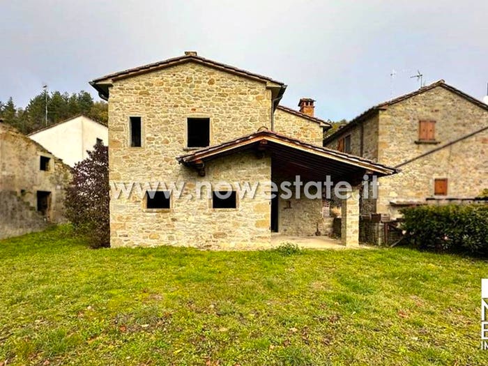 Casa con 6 locali in vendita in Via Fossatino, Ponte Alla Piera, Anghiari