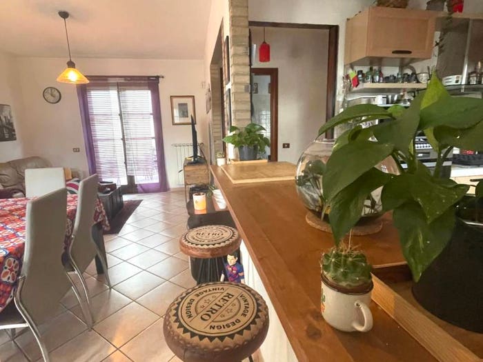 Casa trilocale in vendita in Via Mar del Giappone, Torvaianica Alta, Pomezia