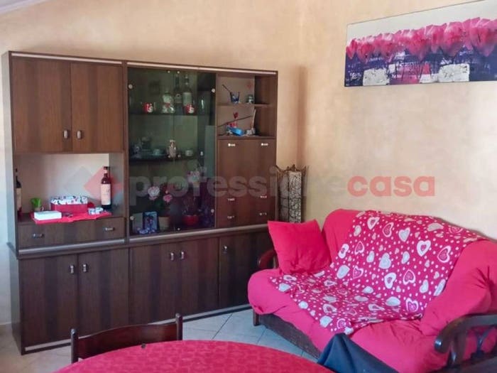 Appartamento trilocale in vendita in Via dei Marsi, Centro, Carsoli