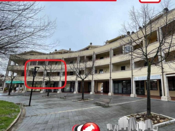 Appartamento quadrilocale in vendita in Via Alessandro del Vita Arezzo AR Italia, Villa Severi Cappuccini, Arezzo