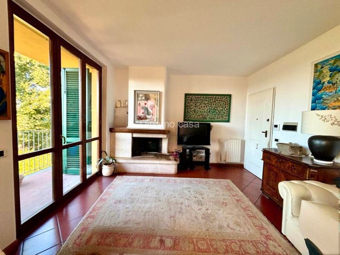Appartamento quadrilocale in affitto in Via delle Lastre, Villa Fiorita, Prato