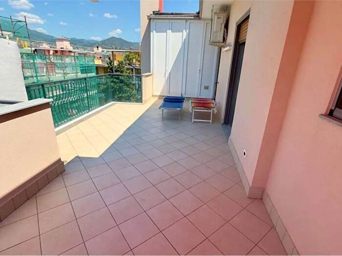 Appartamento trilocale in vendita in Via Ponti SNC, Borghetto Santo Spirito