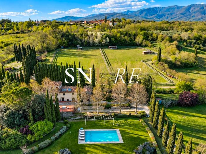 Casa con 6 locali in vendita in Via Mongibello, Laterina Pergine Valdarno