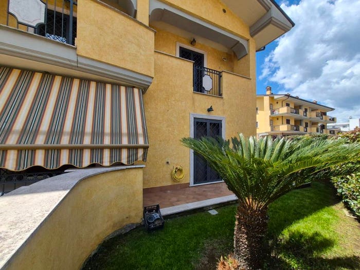 Appartamento trilocale in vendita in Via Santa Maria, Centro, Palestrina