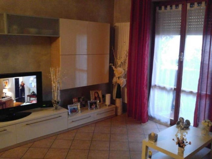 Appartamento con 6 locali in vendita in Centro, Massa