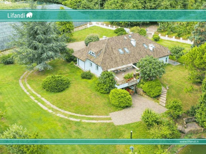 Casa con 6 locali in vendita in Cornaiano, Appiano sulla Strada del Vino