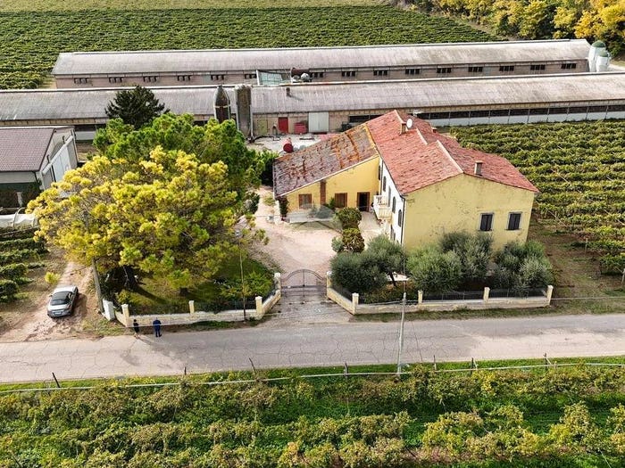 Casa con 5 locali in vendita in Via Biondella, Colognola Ai Colli