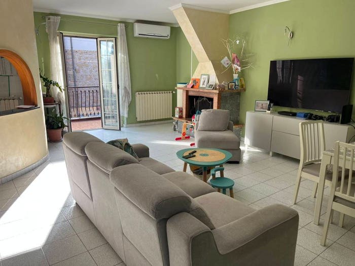 Appartamento quadrilocale in vendita in Via Antonio Moscatelli, Centro, Mentana