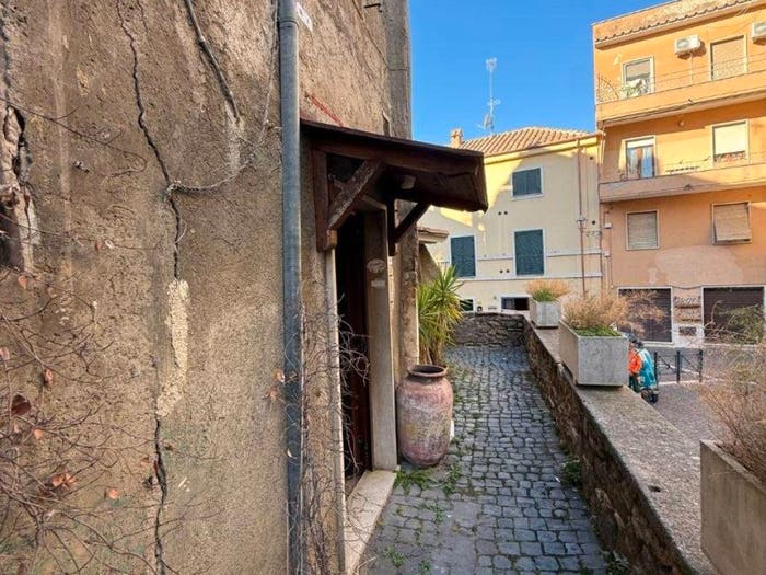 Casa con 5 locali in vendita in Via Arnaldo Parmegiani, Centro, Tivoli