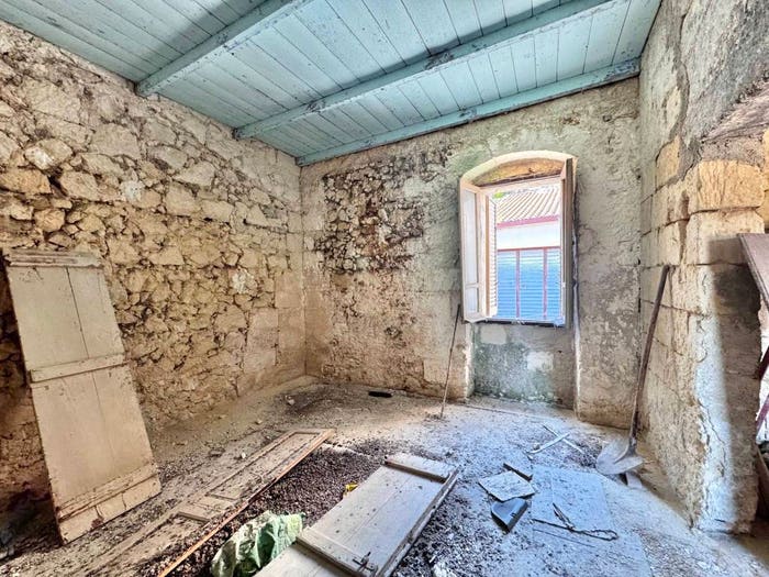 Casa con 6 locali in vendita in Via Olimutos, Ossi