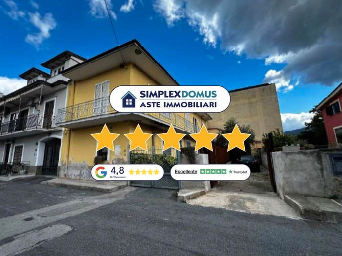 Appartamento con 5 locali in vendita in Trieste, Palma Campania
