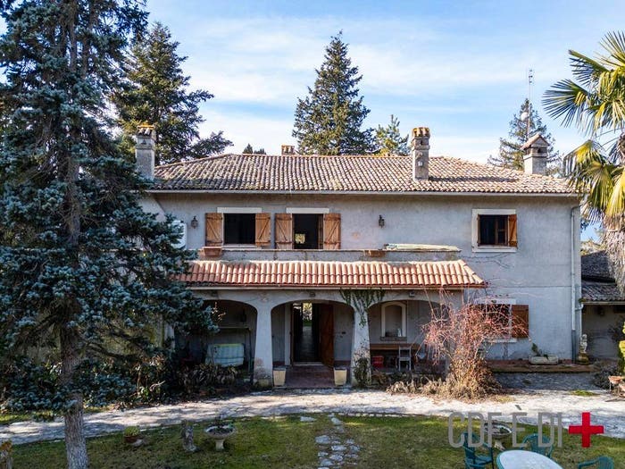 Casa con 5 locali in vendita in Via Torretta, Rieti