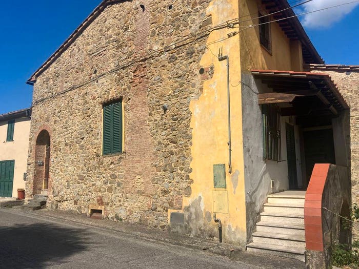 Appartamento trilocale in vendita in Centro, Chianni