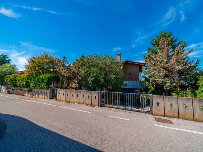 Casa con 5 locali in vendita in Via Divisione Julia, Begliano, San Canzian d'Isonzo