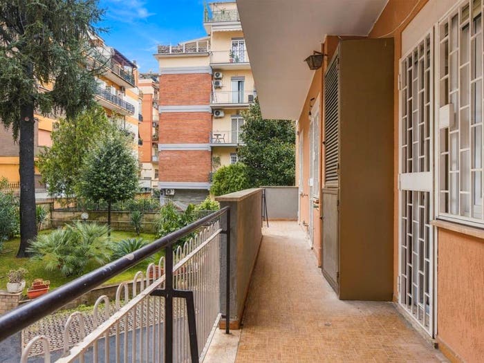 Appartamento trilocale in vendita in Via Portuense, Trullo Colle del Sole, Roma