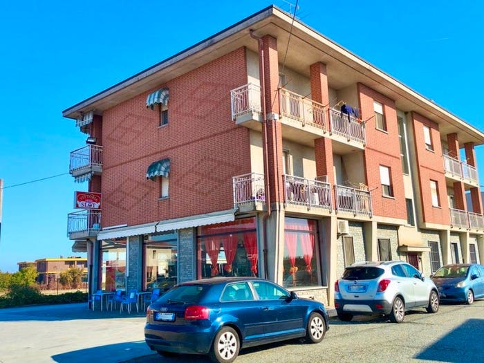 Appartamento quadrilocale in vendita in Roreto, Cherasco