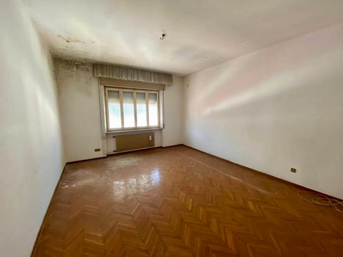 Appartamento quadrilocale in vendita in Corso Garibaldi, Centro Storico, Pordenone