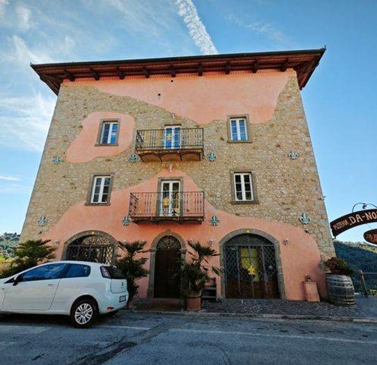 Appartamento bilocale in vendita in Via Giuseppe Garibaldi, Cana, Roccalbegna