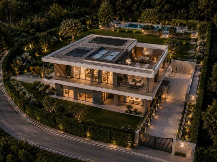 Casa quadrilocale in vendita in Via Chigollo, Cascina Pelada, Cantù