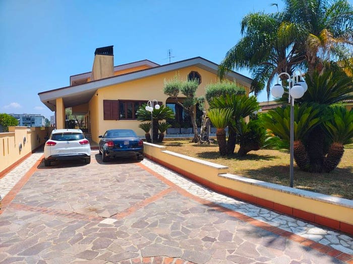 Casa con 6 locali in vendita in Via Monte Marano, Gionchetto, Latina