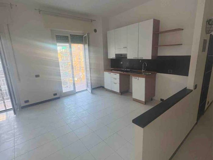 Appartamento bilocale in vendita in Via Giuseppe Maria Crespi, Albaro, Genova