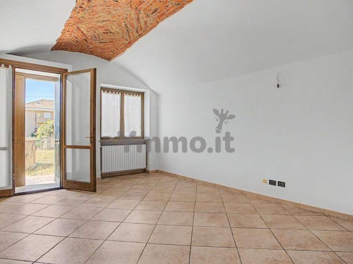 Appartamento in vendita in Via Giuseppe Mazzini, Luvinate