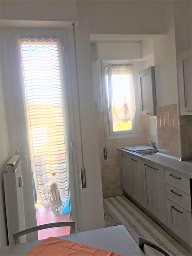 Appartamento trilocale in vendita in Savona