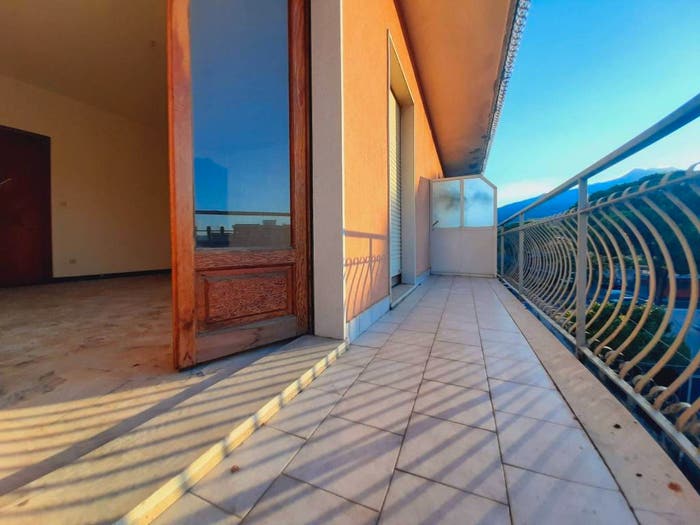 Appartamento quadrilocale in vendita in Corso Sicilia, Centro, Giarre