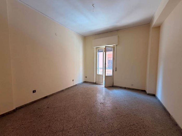 Appartamento quadrilocale in vendita in Via Felice Bisazza, Malaspina, Palermo