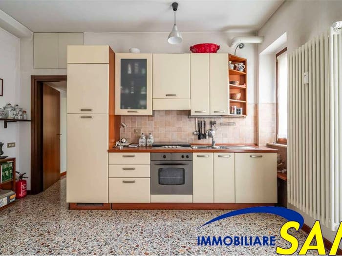 Appartamento bilocale in vendita in Viale Lucania, Corvetto, Milano