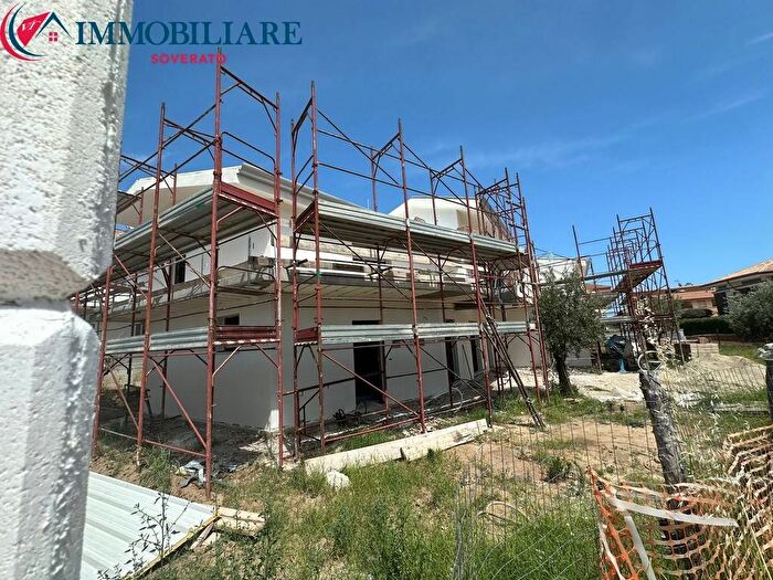 Casa con 5 locali in vendita in Calalunga Pietragrande, Montauro