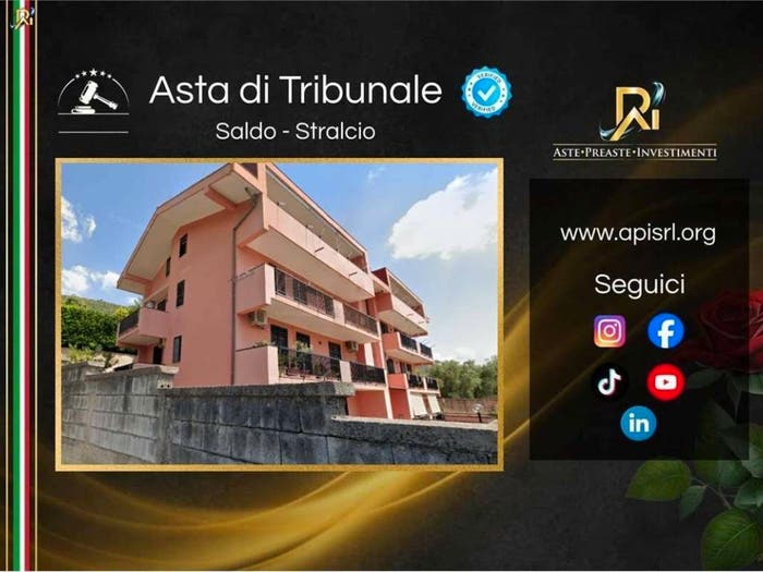 Appartamento con 6 locali in vendita in Via di Vigna Brigida, Centro, Caserta
