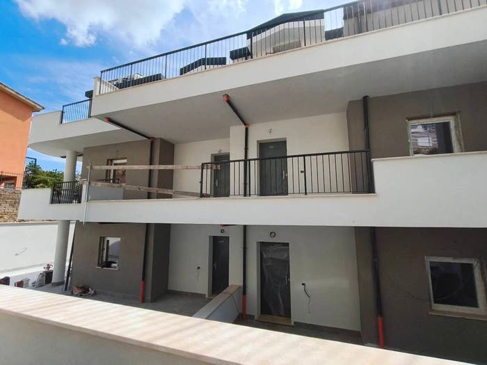 Appartamento bilocale in vendita in Via Antonio Gramsci, Centro, Morlupo