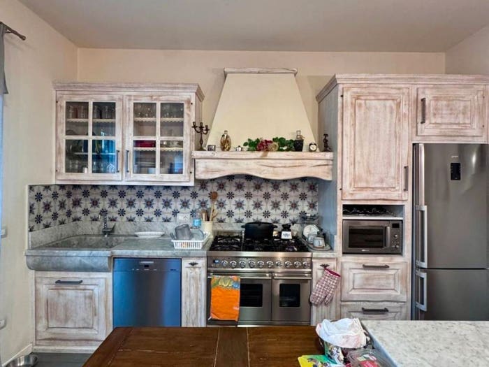 Casa con 5 locali in vendita in Massa, Centro