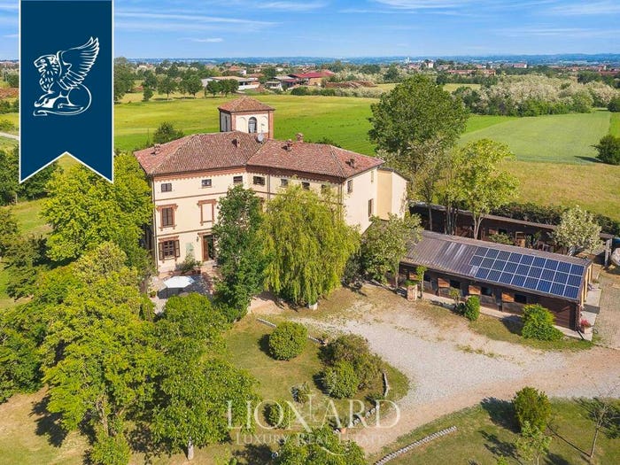 Casa con 6 locali in vendita in Masio