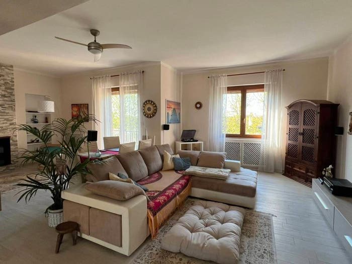 Appartamento quadrilocale in vendita in Lungotanaro San Martino, Borgo Rovereto Piscina, Alessandria