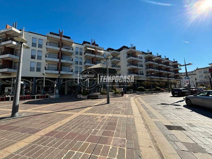 Appartamento trilocale in vendita in Piazza Guglielmo Marconi, Lido Centro Ovest, Jesolo