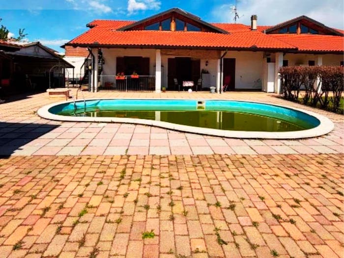 Casa con 6 locali in vendita in Via Fratelli Cairoli, Gaglianico